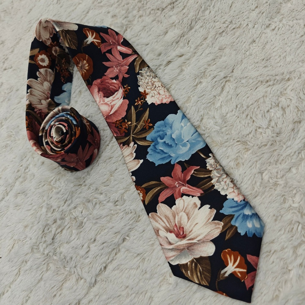 VTG Surrey Silk‎ Floral Necktie Floral Art Garden Wedding Dandy